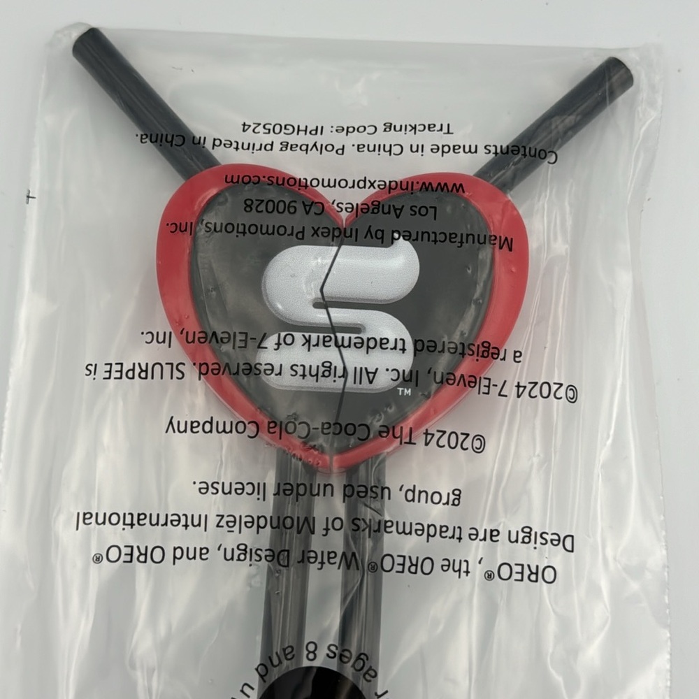 7 Eleven Coca Cola Oreo Slurpee Heart Double Scoop Straw NEW - Picture 6 of 6
